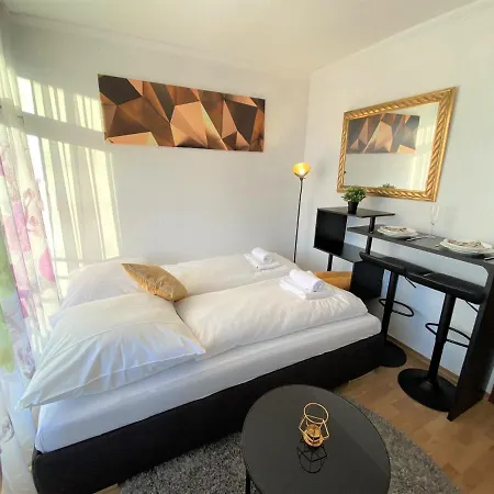 Exclusives In Bestlage +netflix +boxspring Apartamento *